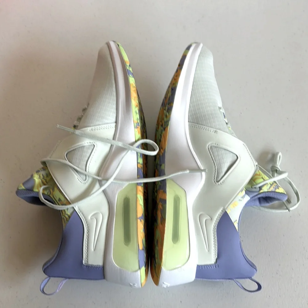 NWT. Women's Nike Air Max Bella TR 5 Size 11 - Picture 9 of 12